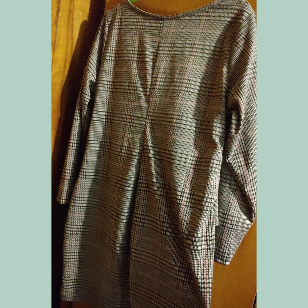 ❤NWT Plaid Cross Front LS Dress - Picture 6 of 8